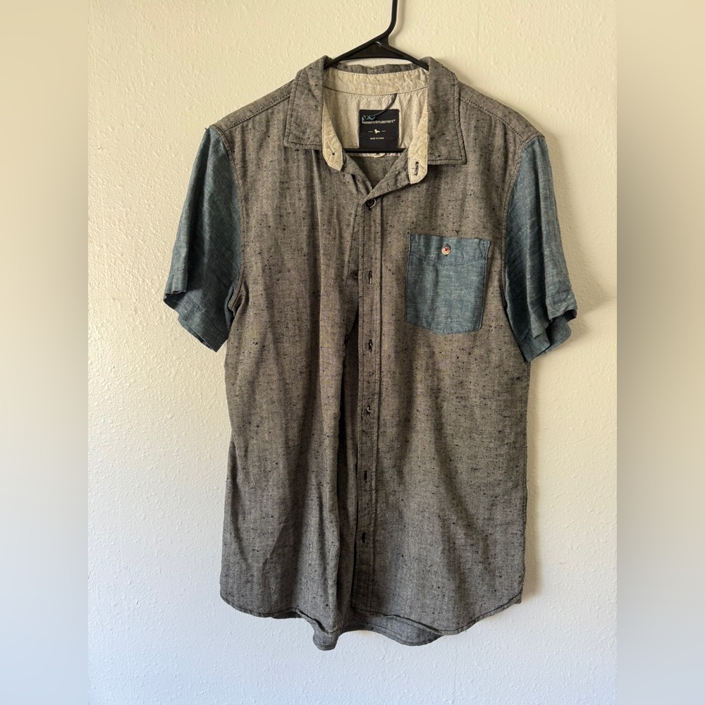 Modern Amusement button up